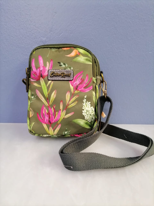 Small pouch bag - Green Protea - Cotton Road