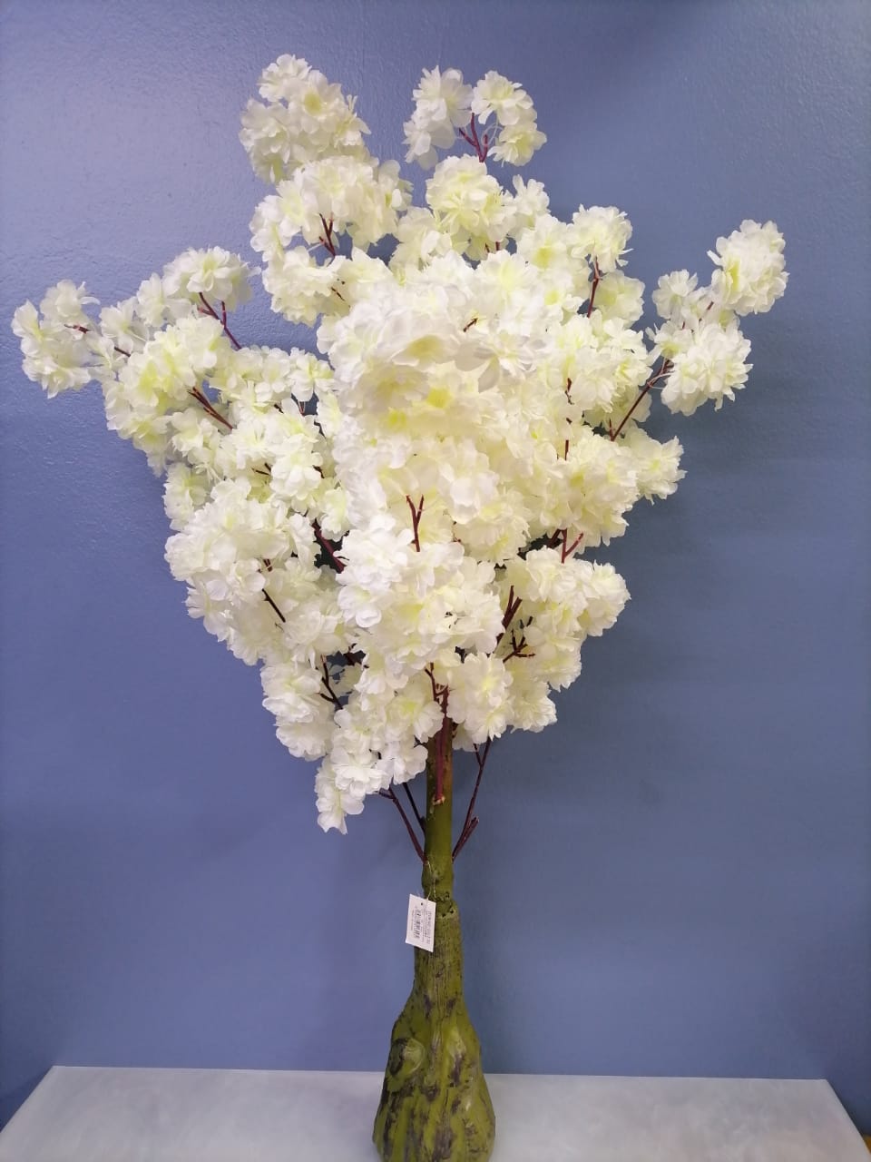 Flower P - Tree - small tree & white flowers